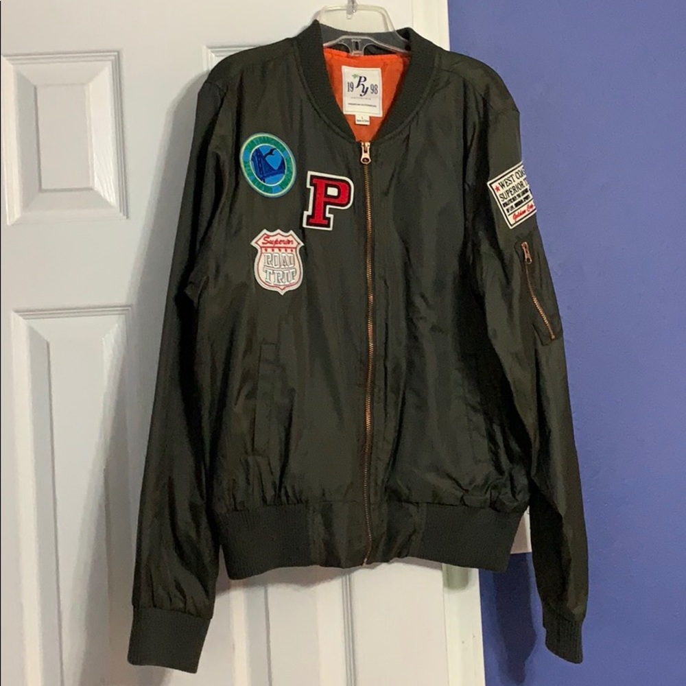 Bomber jacket